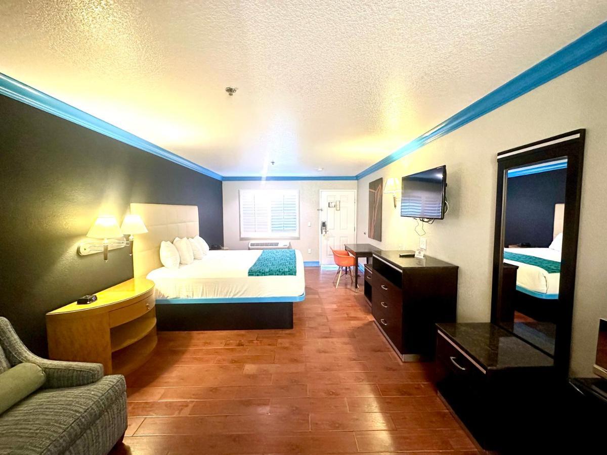 Casa Blanca Hotel & Suites Orange Sr-55 Freeway, Near Honda Center, Chapman University, Disneyland 외부 사진