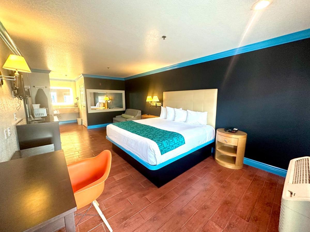 Casa Blanca Hotel & Suites Orange Sr-55 Freeway, Near Honda Center, Chapman University, Disneyland 외부 사진