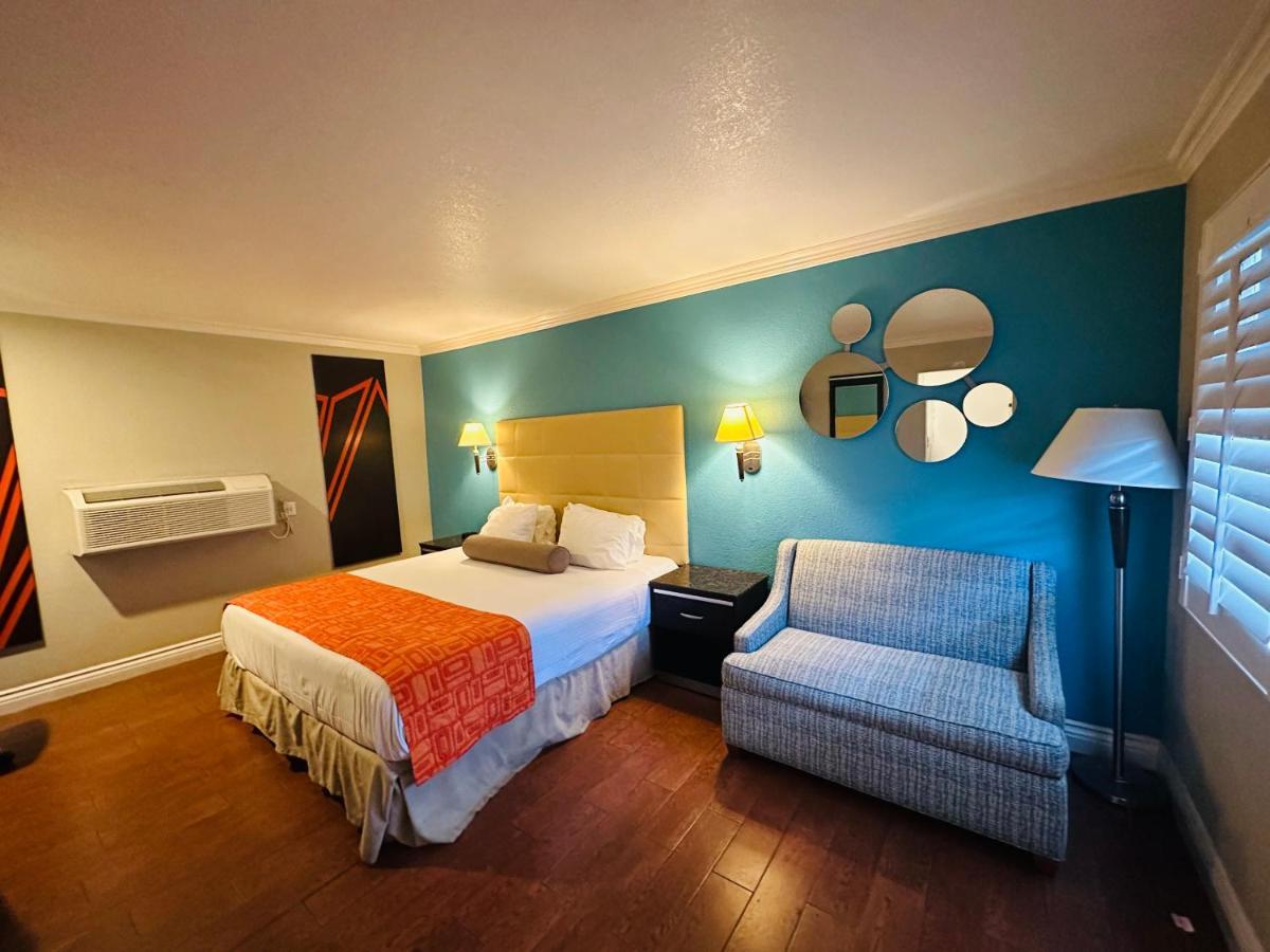 Casa Blanca Hotel & Suites Orange Sr-55 Freeway, Near Honda Center, Chapman University, Disneyland 외부 사진