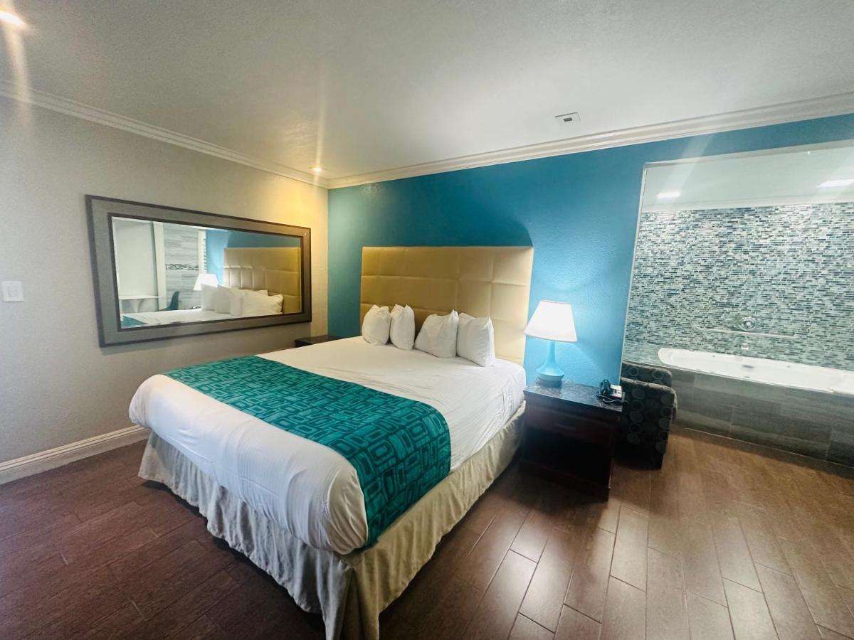 Casa Blanca Hotel & Suites Orange Sr-55 Freeway, Near Honda Center, Chapman University, Disneyland 외부 사진