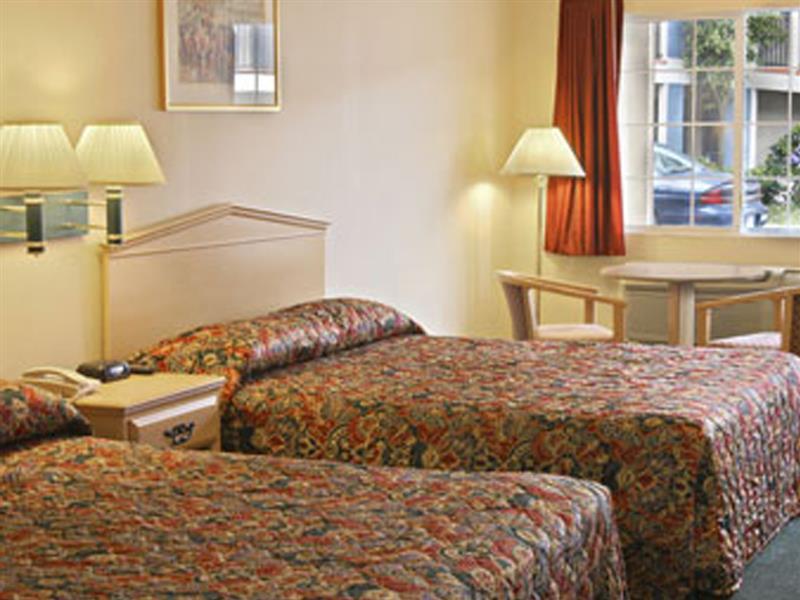 Casa Blanca Hotel & Suites Orange Sr-55 Freeway, Near Honda Center, Chapman University, Disneyland 객실 사진
