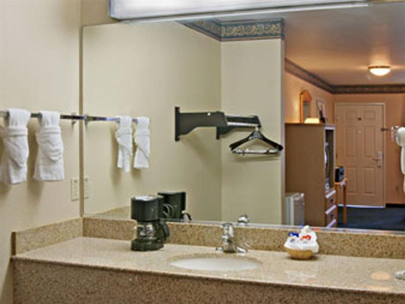 Casa Blanca Hotel & Suites Orange Sr-55 Freeway, Near Honda Center, Chapman University, Disneyland 객실 사진