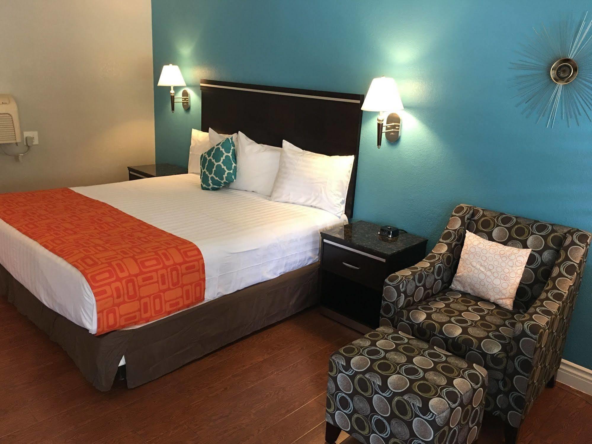 Casa Blanca Hotel & Suites Orange Sr-55 Freeway, Near Honda Center, Chapman University, Disneyland 외부 사진